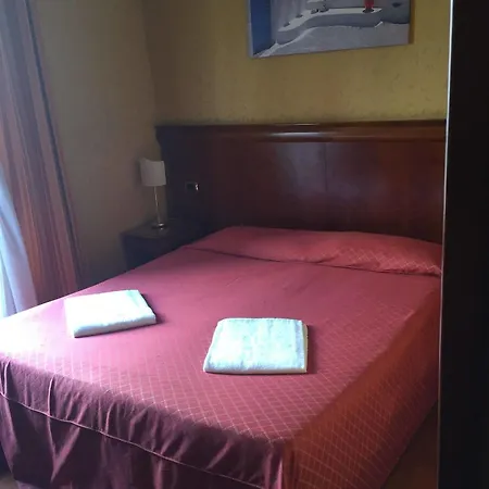 Divine Hotel 2*