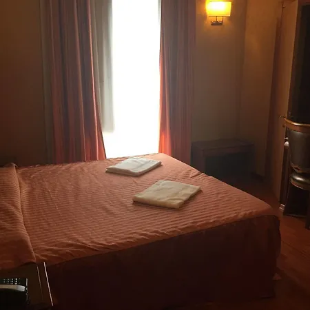 Divine Hotel
