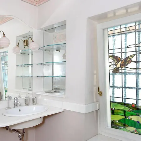 Frattina Apartment Rome