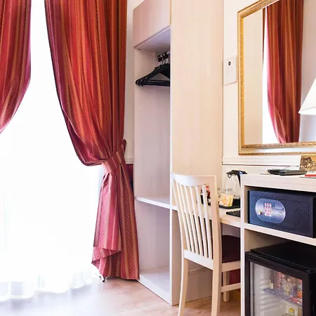 Domus Capilupi Bed & Breakfast 2*