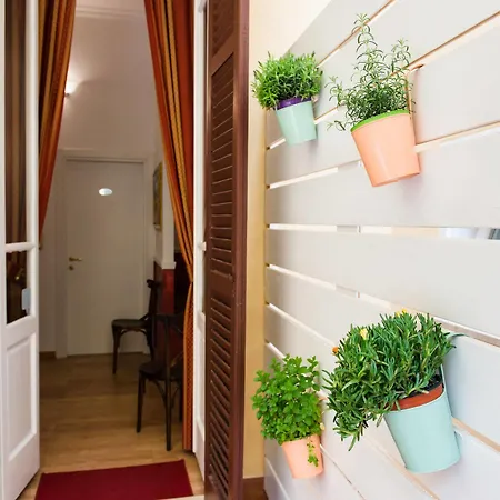 Bed & Breakfast Domus Capilupi 2*