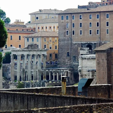 Irooms Forum & Colosseum