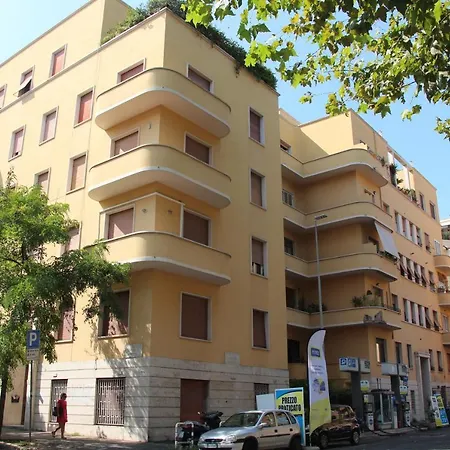 Comfort Piazza Mariano Armellini Guest house 2*