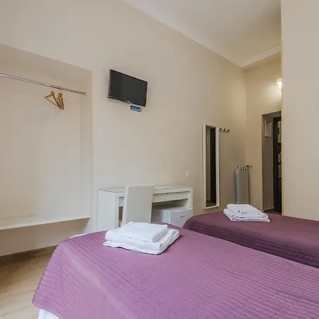 Guest house Walker 2 *