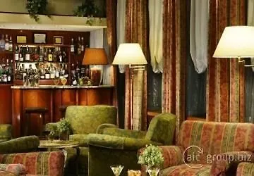 Hotel Commodore 4*