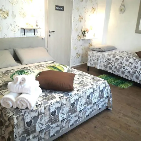 Bed & Breakfast San Pietro Shabby Chic Rome