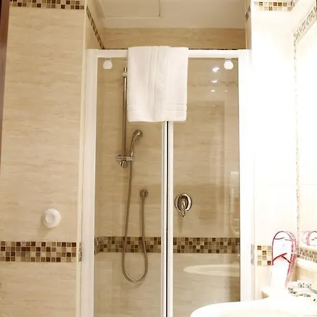 Hotel Genio 4*