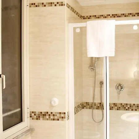 Hotel Genio 4*