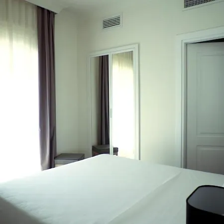 Hotel Western Astrid 3*