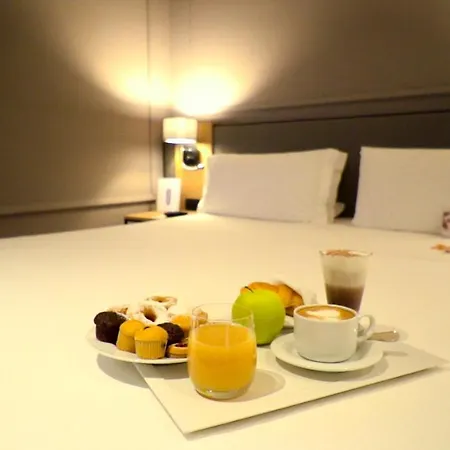 Hotel Western Astrid 3*