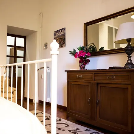 Apartment House S. Giovanni Rome