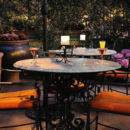 Hotel Farnese 4*