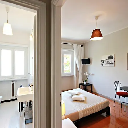 Holiday home Vaticanum 67 *