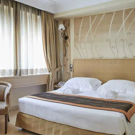 Fh55 Grand Palatino Hotel Řím