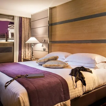 The Spagna By The Goodnight Company * Roma