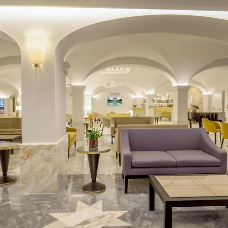 Shangri-la By Omnia Hotel 4*