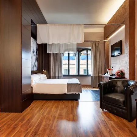 Dharma Luxury Řím