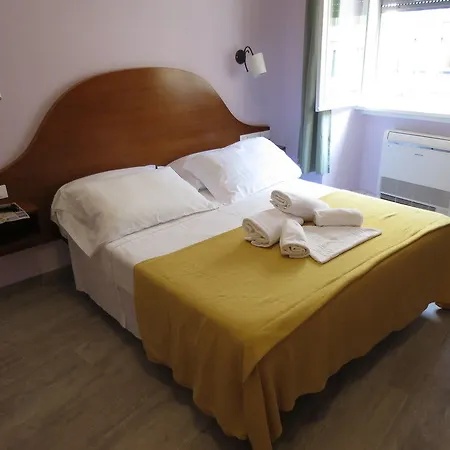 New Paradise Hotel Rome