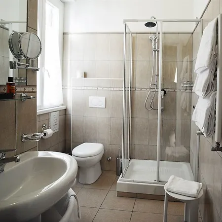 Relais Bocca Di Leone Rome