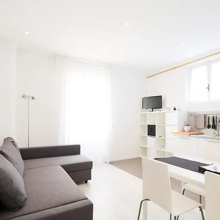 Home Inn Rome *