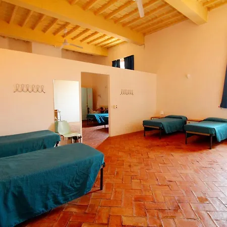 Albergue Orsa Maggiore For Women Only