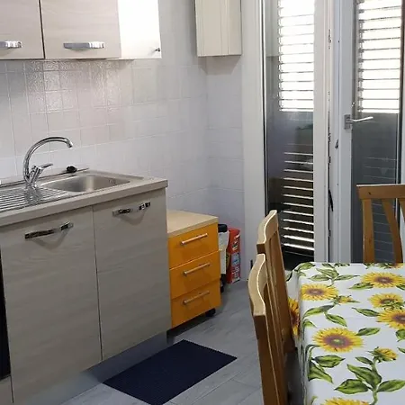 Aurora Home Guest house Rome