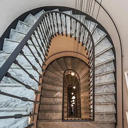 Corso 281 Luxury Hotel