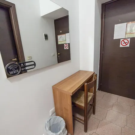 Lemei House *