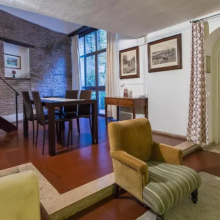 Apartment In Arco Della Ciambella Rome