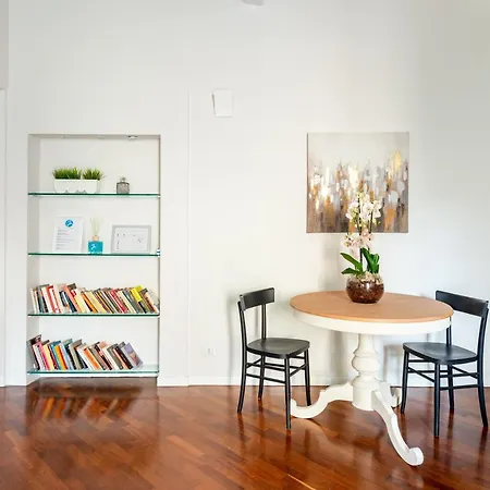 Suityrhome Rionemonti56 Apartment