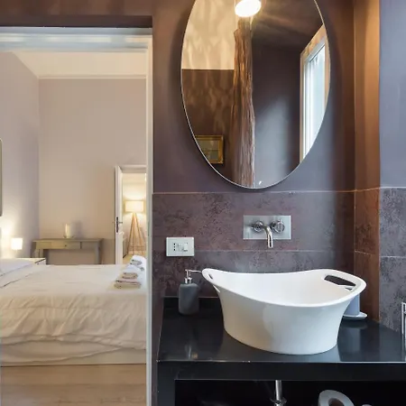 Ara Pacis Luxury By Caprirooms Apartment *