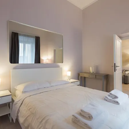 Apartment Ara Pacis Luxury By Caprirooms