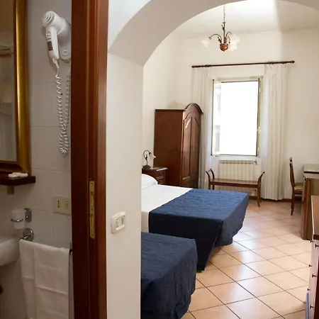 Gaudi Guest house 3*