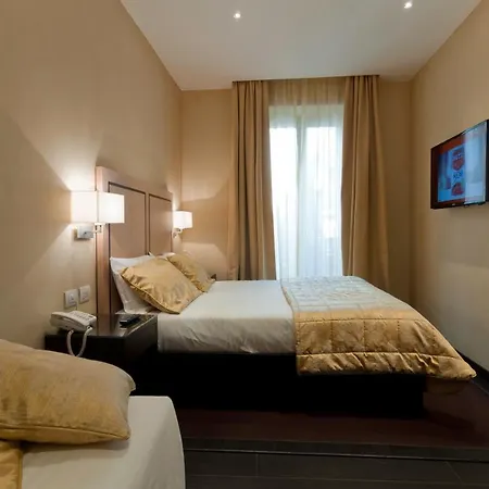 Intown Luxury House 3*