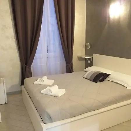 Guest house Frattina Grand Suite Guesthouse Rome