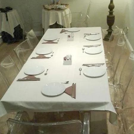 Condotti 29 Rome