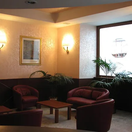 Hotel Primus 3*