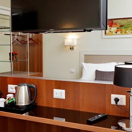 Piazza Venezia Grand 2* Рим