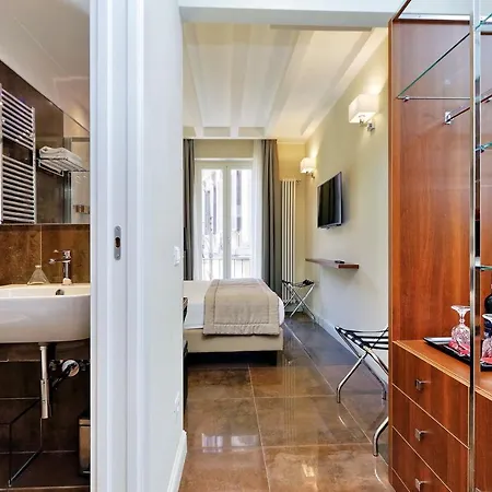 Piazza Venezia Grand 2* Рим