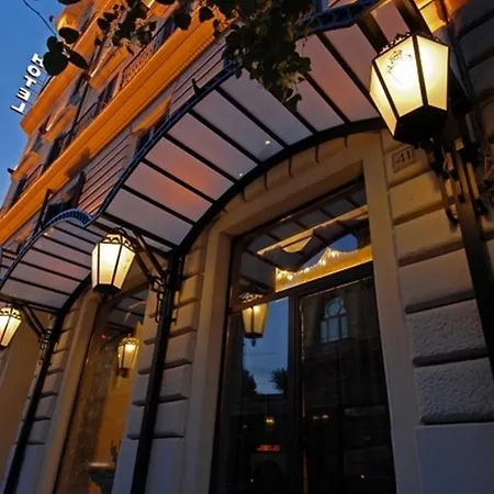 Romanico Palace Luxury & Rome