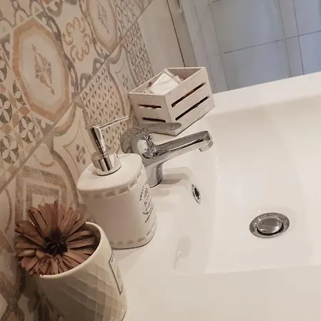 فندق مبيت وإفطار Lumiere 2*