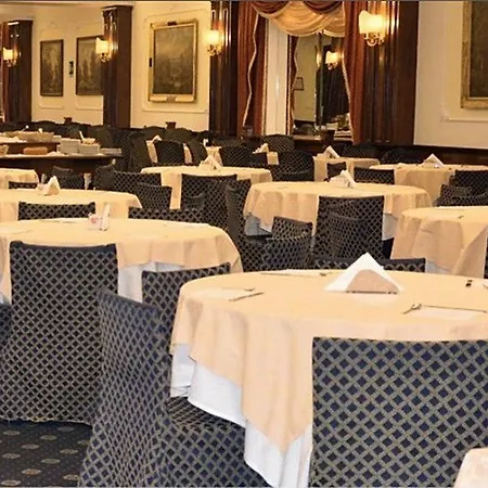 Regent 4* Roma