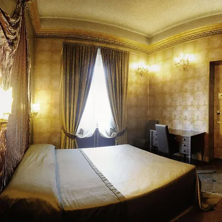Hotel Antica Dimora Delle Cinque Lune Řím