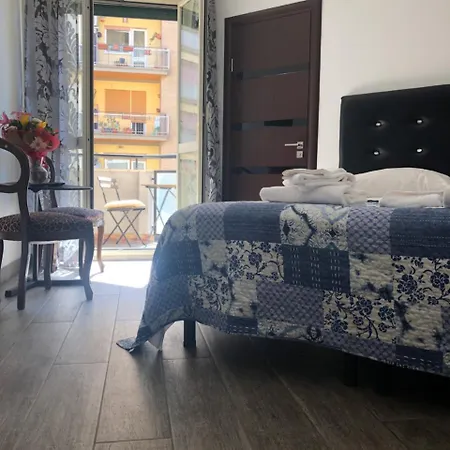 Bed and breakfast Let's Go To Roma