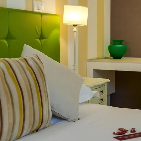 Zefiro Home 3*