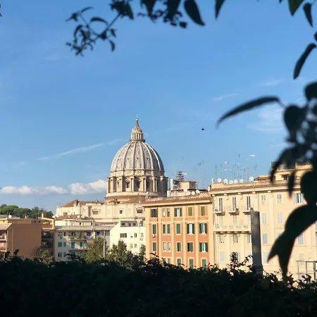 Vaticano In Fiore, Lago Terrione * Roma