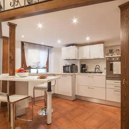 Vatican Luxury Terrace Apartment