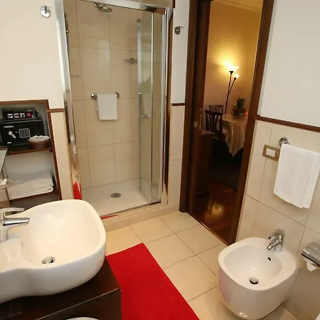 Bed & Breakfast Al Colonnato Di San Pietro 3*