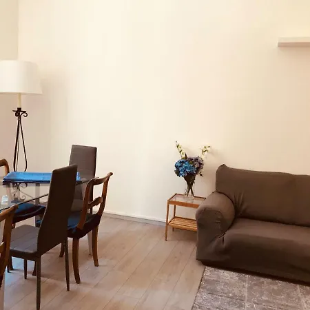 Aparthotel Boarding House International *