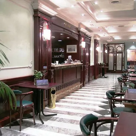Regent 4* Roma